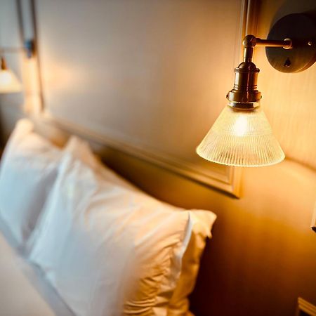 Rooms At The Quayside - Stylish En-Suite Rooms On Poole Quay All Fully Refurbed Exterior photo